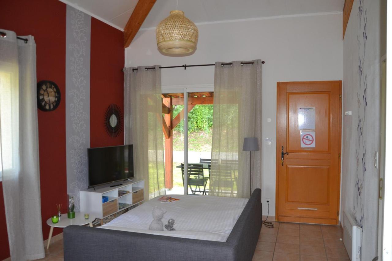 Apartment Le N4 Des Hauts De Sarlat, Clim Piscine Parking *